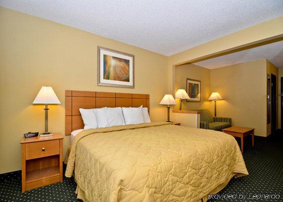 Hotel Baymont By Wyndham Helena Habitación foto